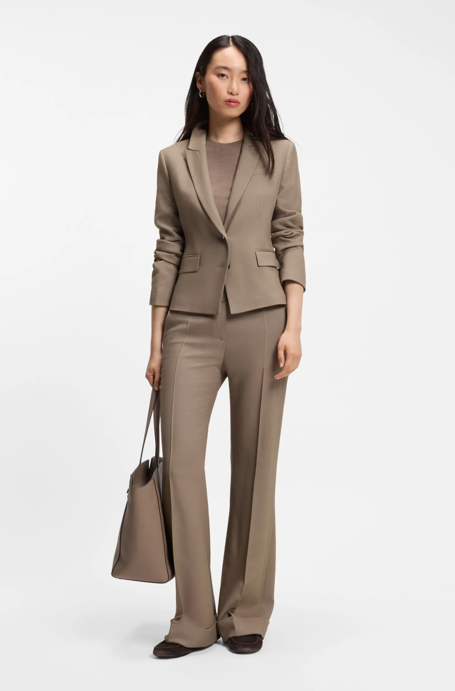 Slim-Fit Blazer aus elastischer Gabardine