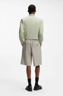 Slim-Fit Hemd aus bügelleichter Baumwoll-Popeline
