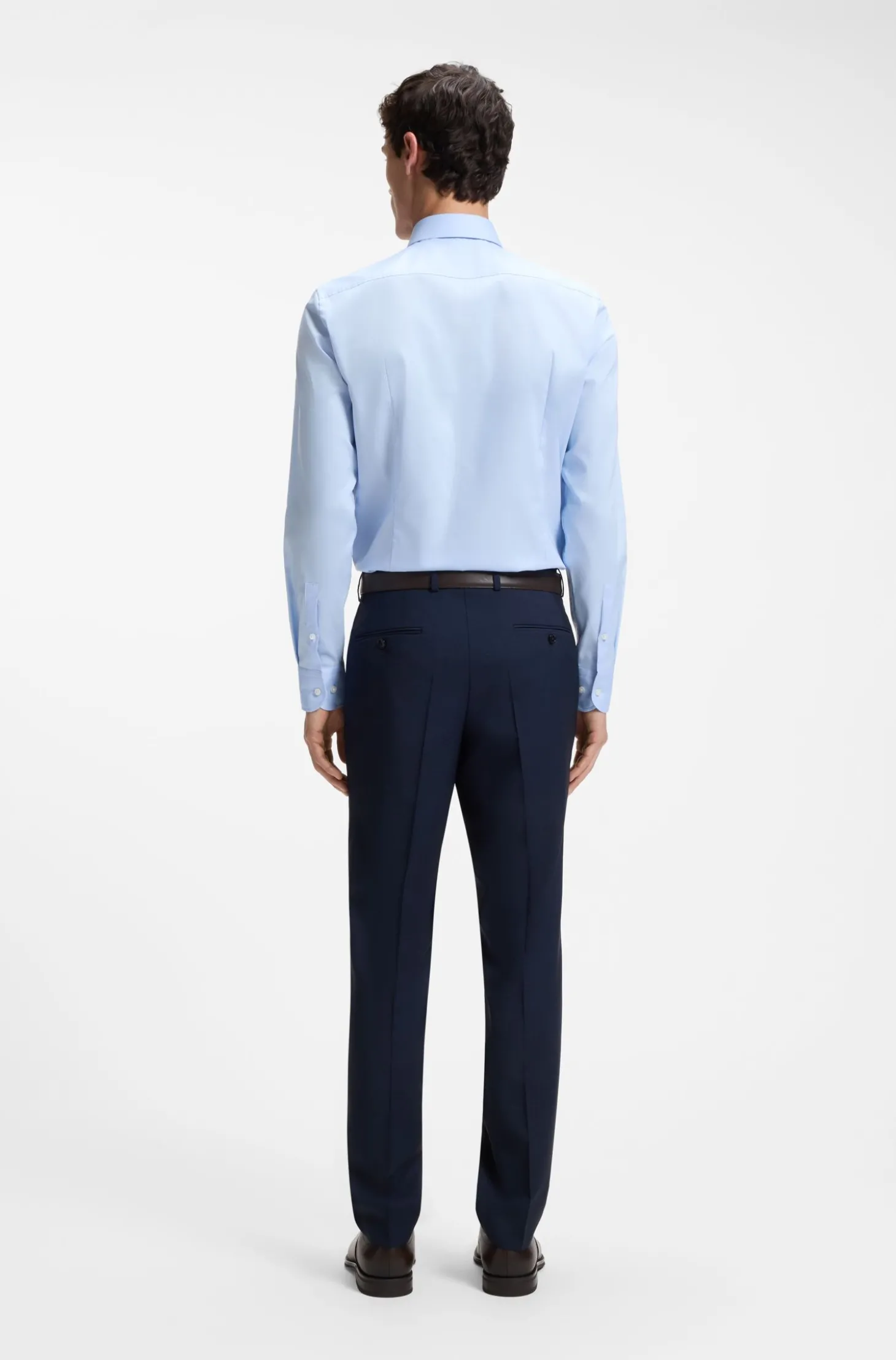 Slim-Fit Hemd aus bügelleichter Baumwoll-Popeline
