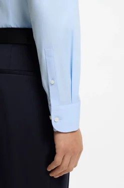 Slim-Fit Hemd aus elastischer Baumwoll-Popeline mit bügelleichtem Finish