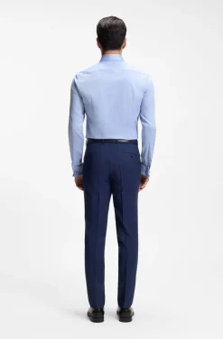 Slim-Fit Hemd aus gestreifter Stretch-Baumwolle mit bügelleichtem Finish