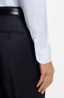 Slim-Fit Hemd aus gestreifter Stretch-Baumwolle mit bügelleichtem Finish