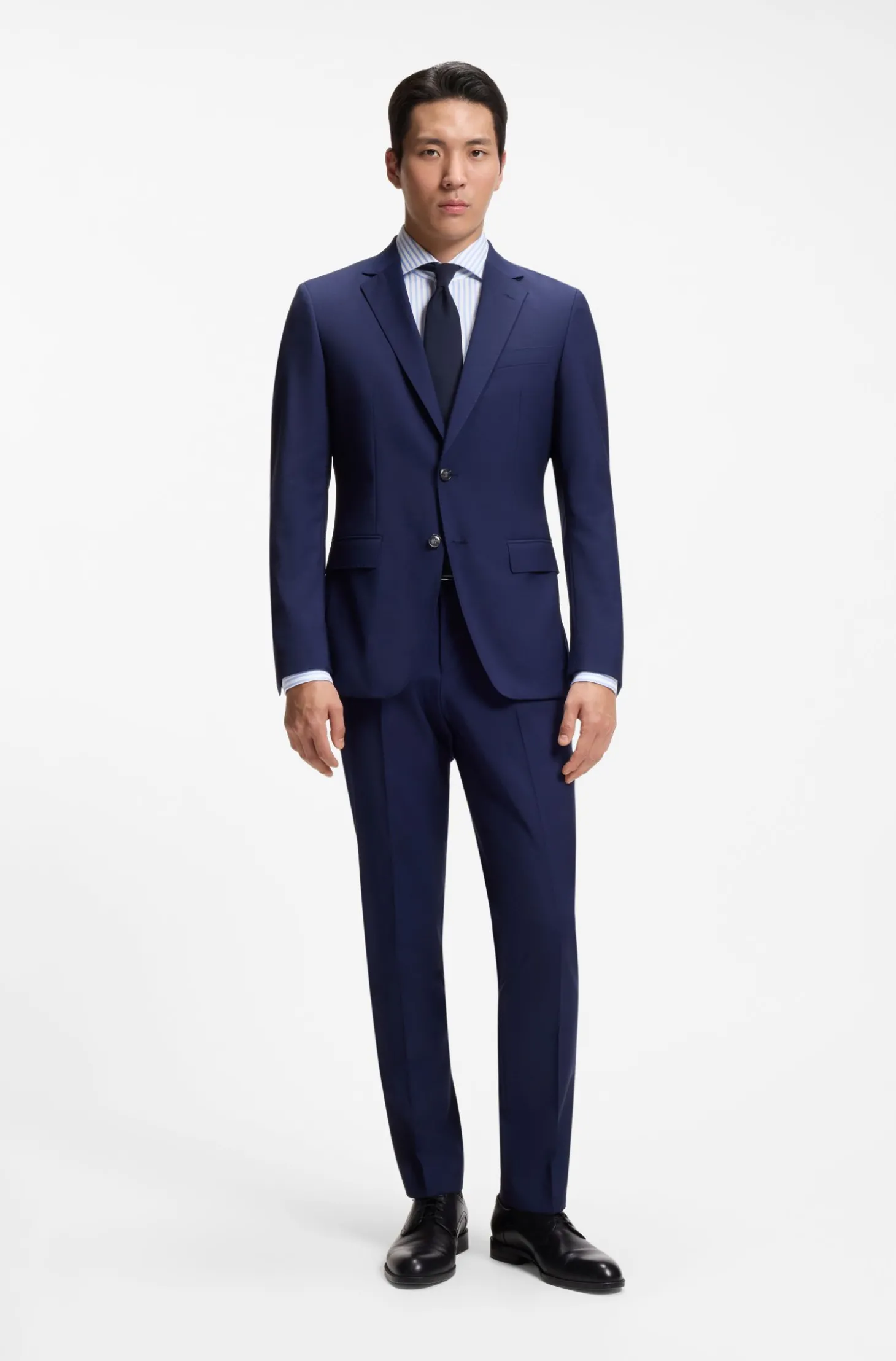 Slim-Fit Hemd aus gestreifter Stretch-Baumwolle mit bügelleichtem Finish