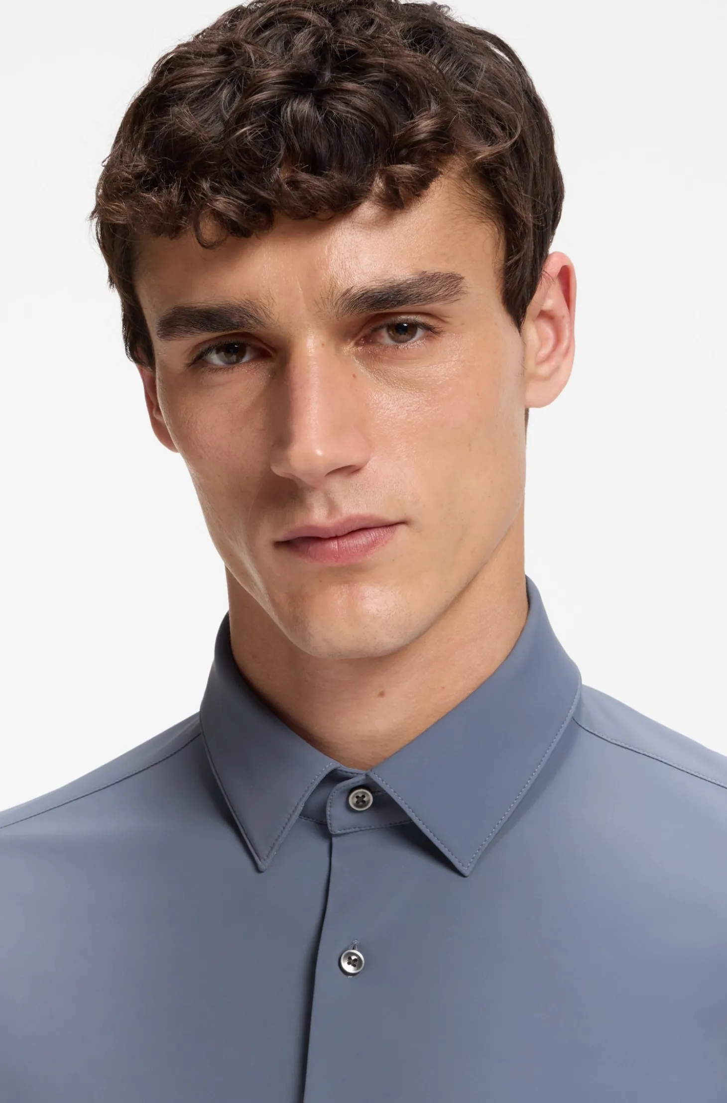 Slim-Fit Hemd aus Performance-Stretch-Jersey