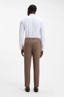 Slim-Fit Hemd aus Performance-Stretch-Jersey