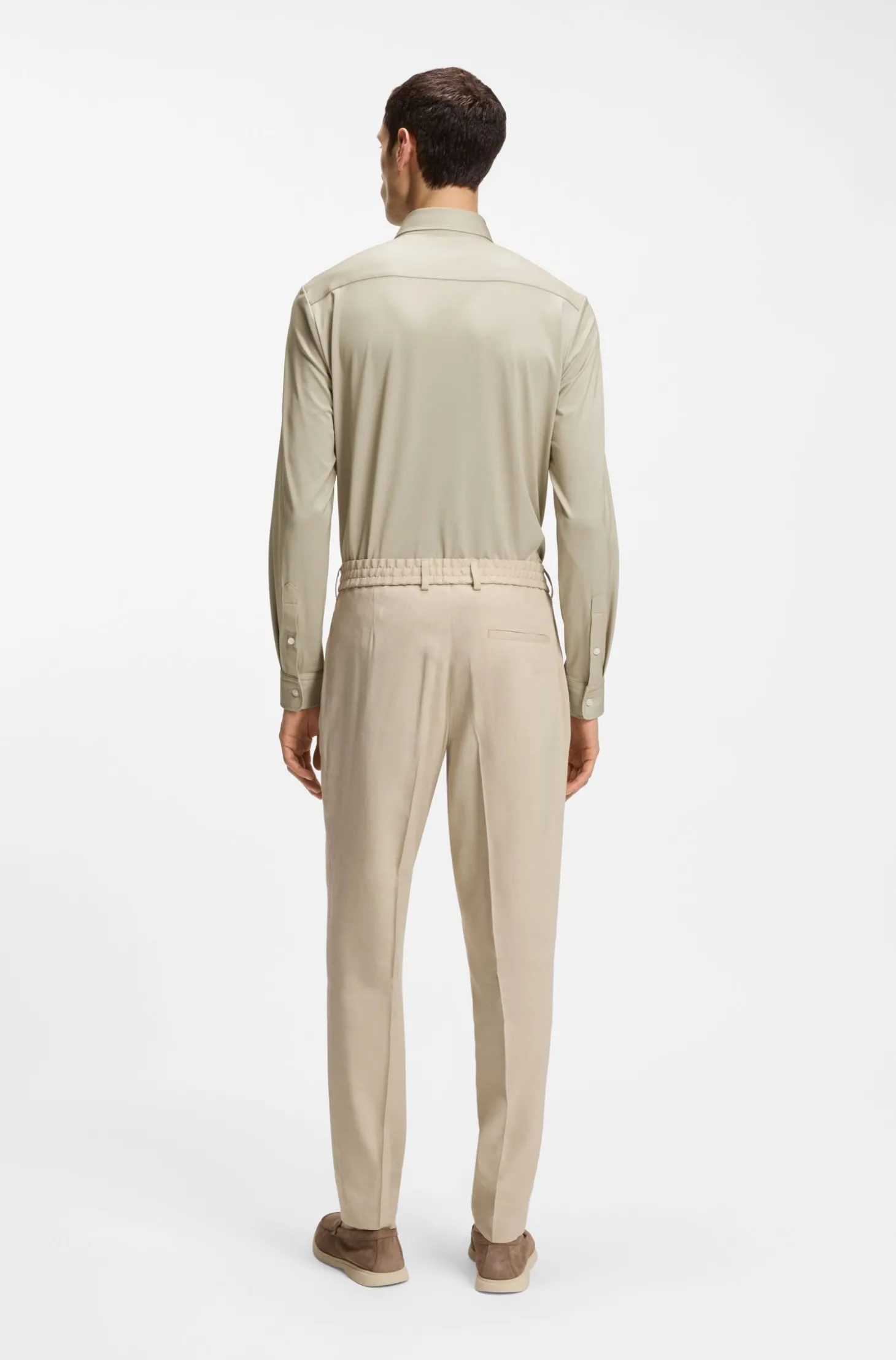 Slim-Fit Hemd aus strukturiertem Performance-Stretch-Gewebe