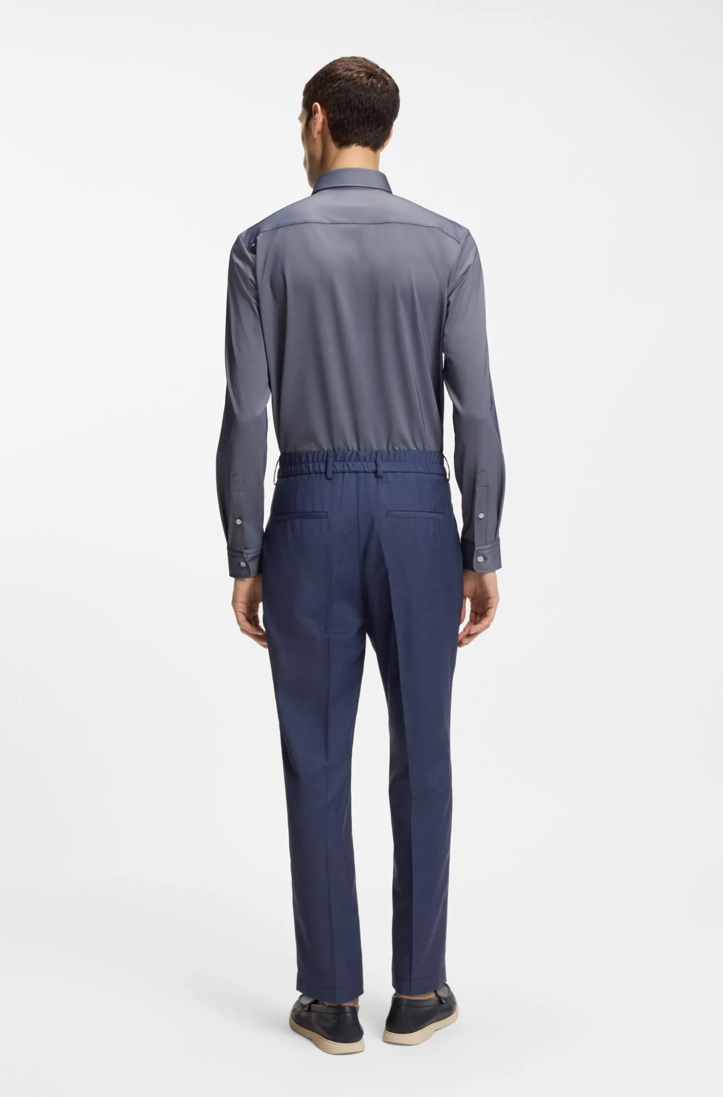 Slim-Fit Hemd aus strukturiertem Performance-Stretch-Gewebe