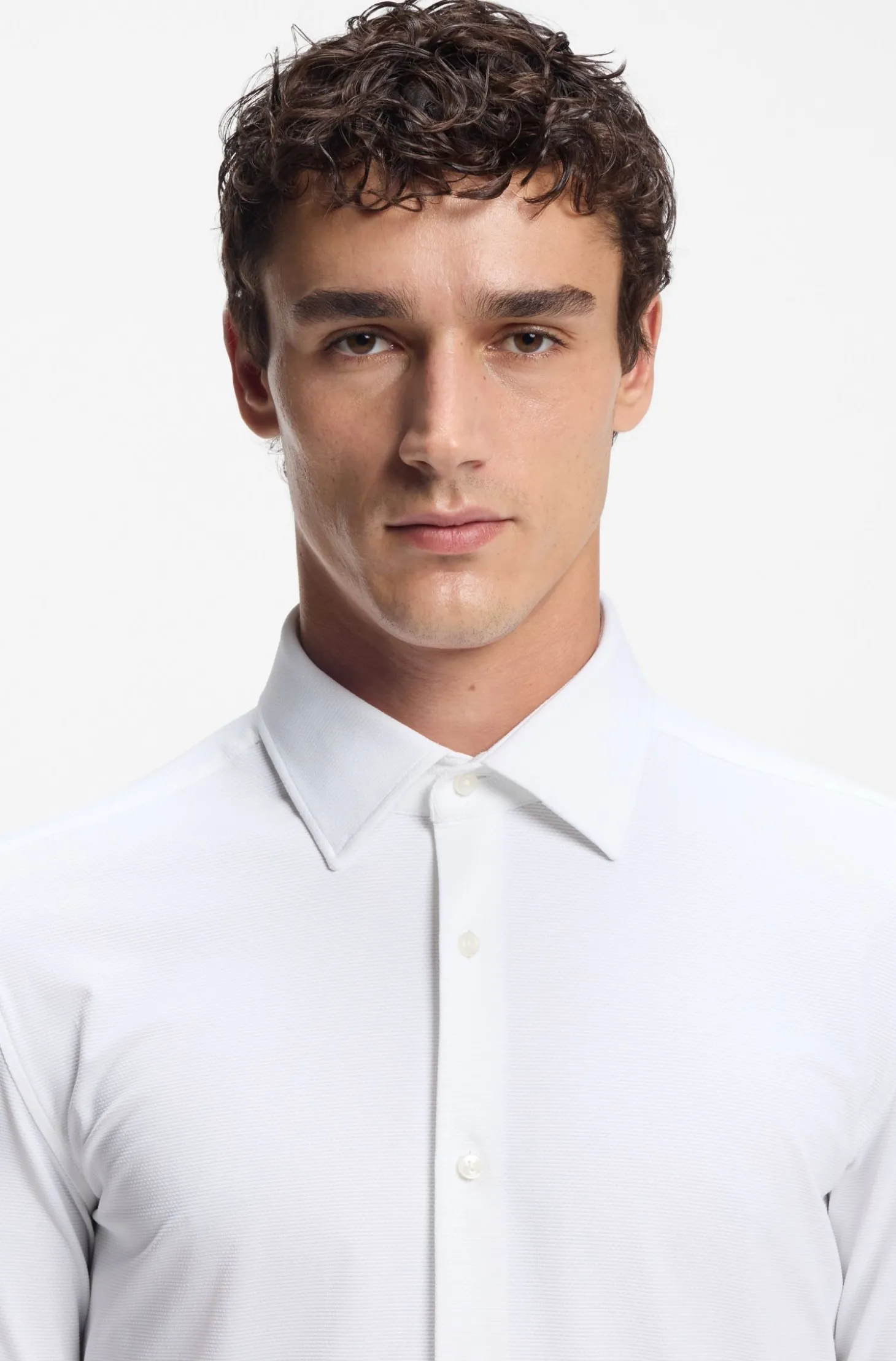Slim-Fit Hemd aus strukturiertem Performance-Stretch-Jersey