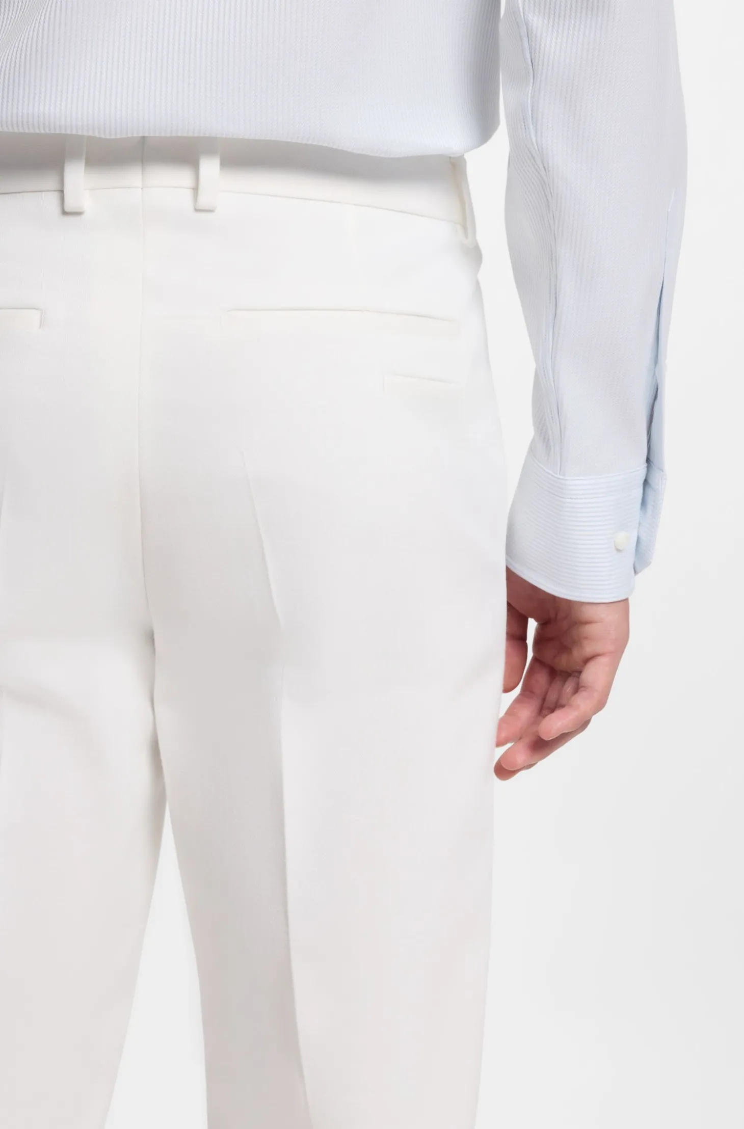 Slim-Fit Hose aus Baumwoll-Mix mit Kaschmir- und Elasthan-Anteil