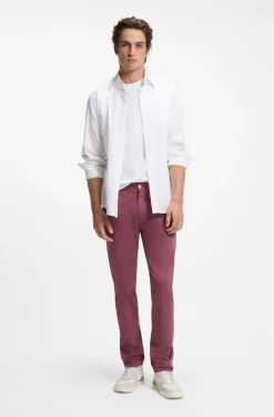 Slim-Fit Hose aus überfärbtem elastischem Satin