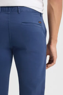 Slim-Fit Hose aus überfärbtem elastischem Satin