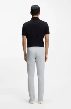 Slim-Fit Hose aus überfärbtem elastischem Satin