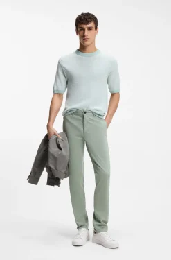 Slim-Fit Hose aus überfärbtem elastischem Satin