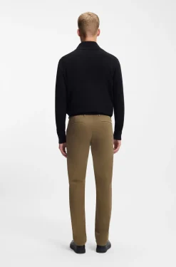 Slim-Fit Hose aus überfärbtem elastischem Satin