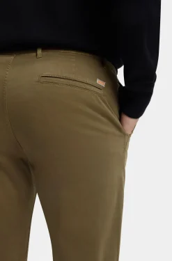 Slim-Fit Hose aus überfärbtem elastischem Satin