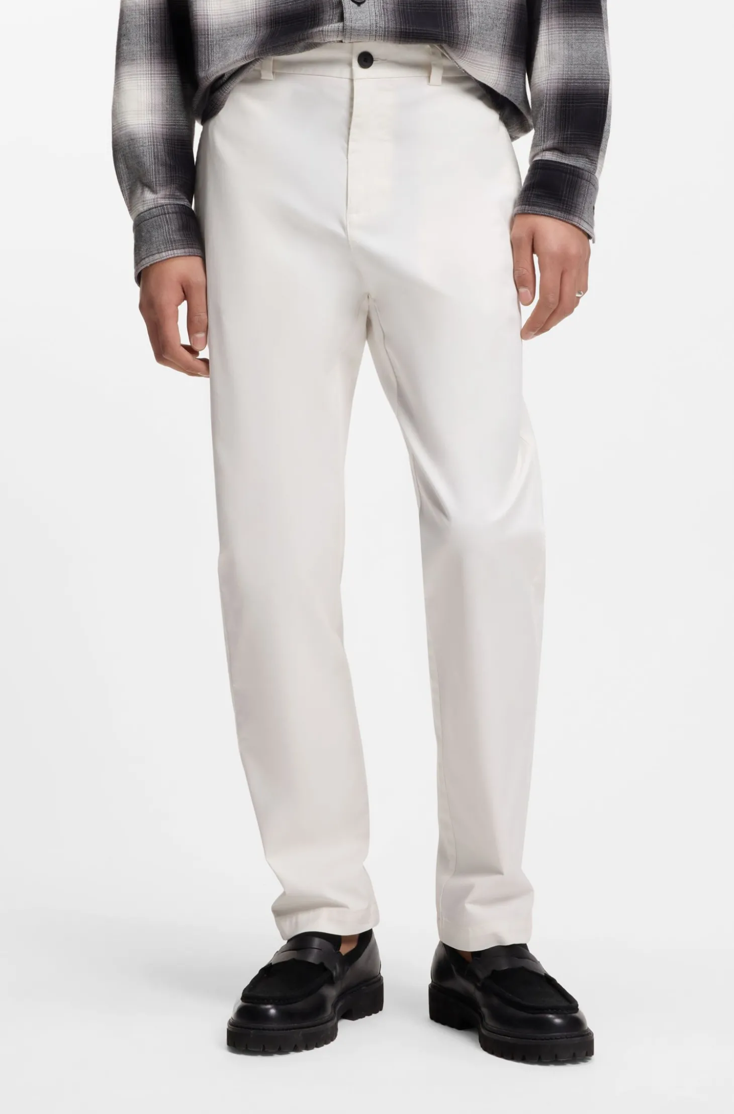 Slim-Fit Hose aus elastischer Baumwoll-Gabardine