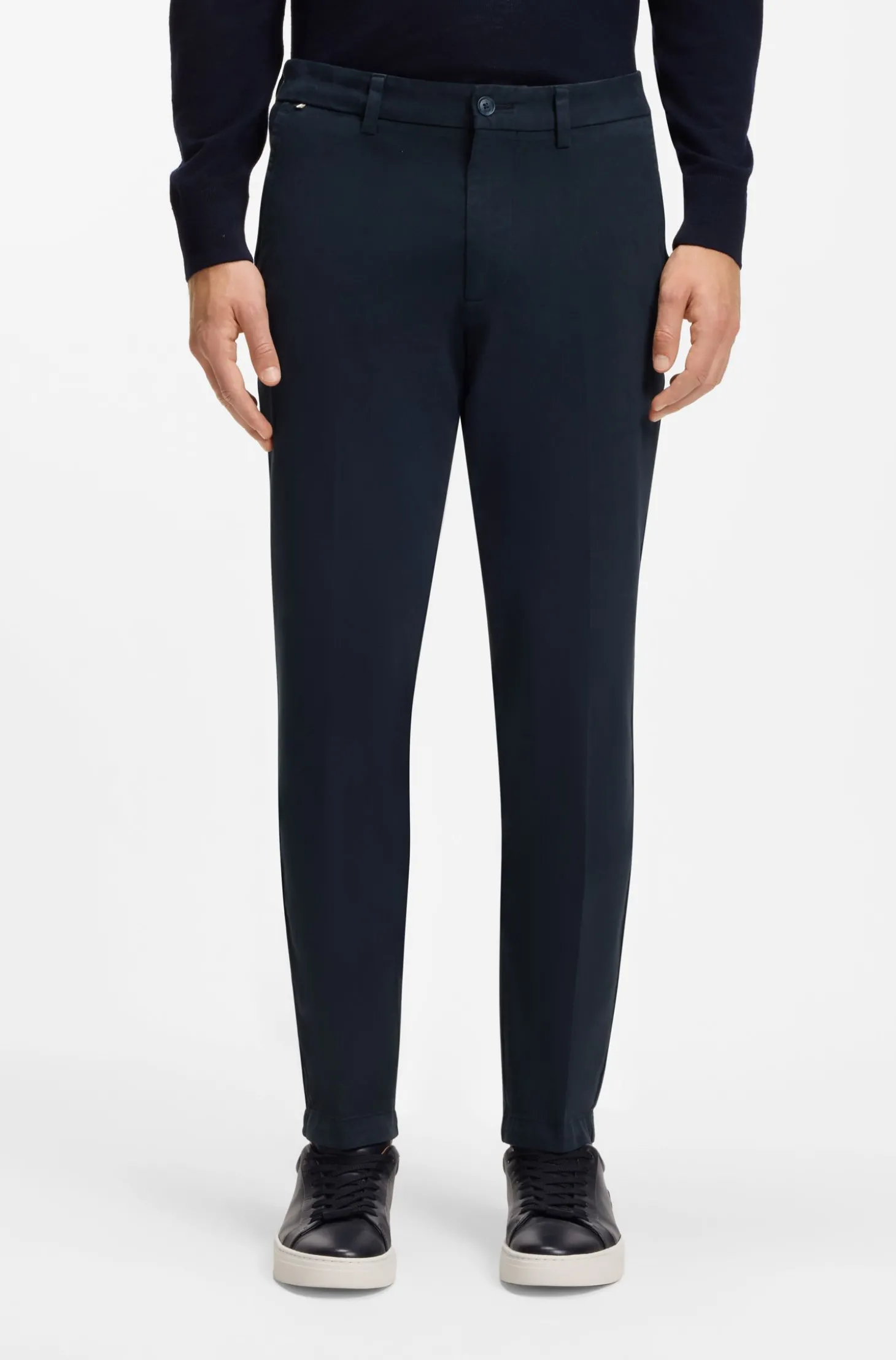 Slim-Fit Hose aus elastischer Baumwoll-Gabardine