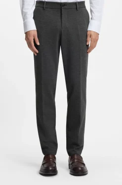 Slim-Fit Hose aus funktionalem Stretch-Gewebe