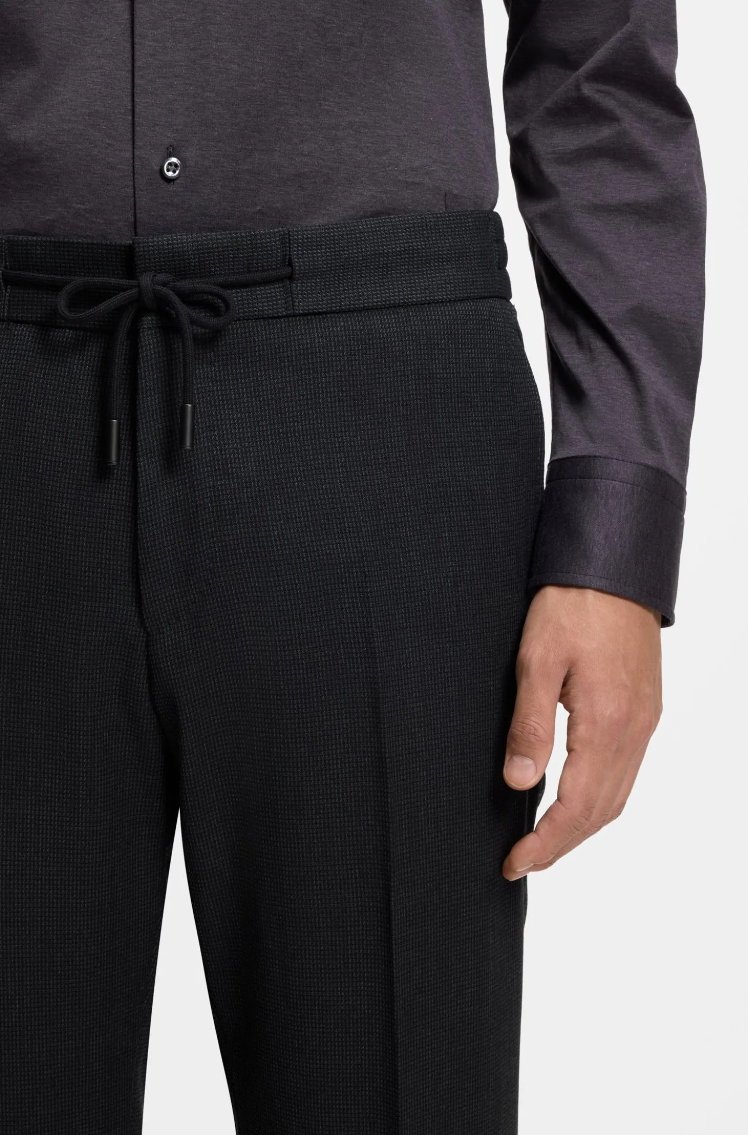 Slim-Fit Hose aus Schurwoll-Mix mit Seide