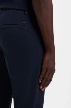Slim-Fit Hose aus strukturierter Stretch-Baumwolle