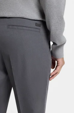 Slim-Fit Hose aus strukturierter Stretch-Baumwolle