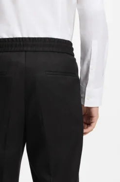 Slim-Fit Hose aus Twill mit Tunnelzugbund