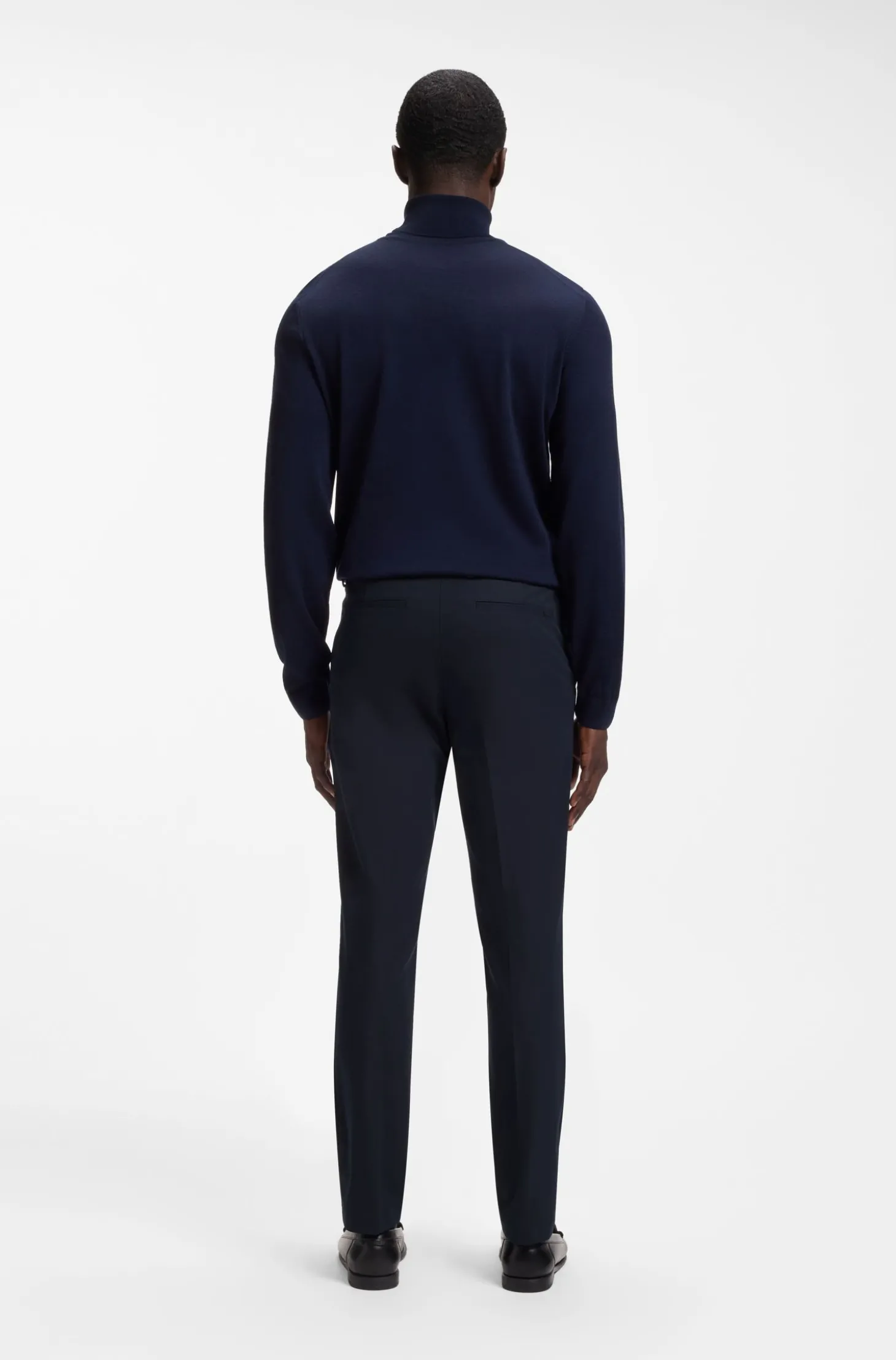 Slim-Fit Hose aus Vier-Wege-Stretch-Gewebe