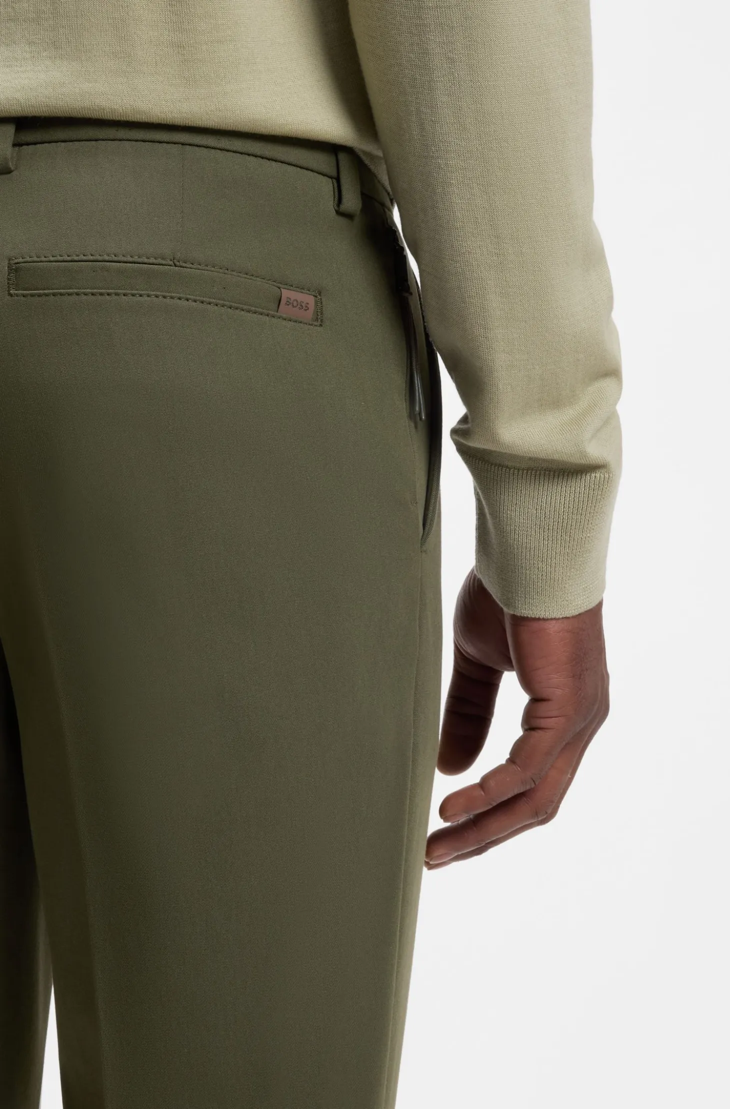 Slim-Fit Hose aus Vier-Wege-Stretch-Gewebe