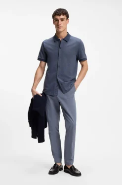 Slim-Fit Hose aus Vier-Wege-Stretch-Gewebe