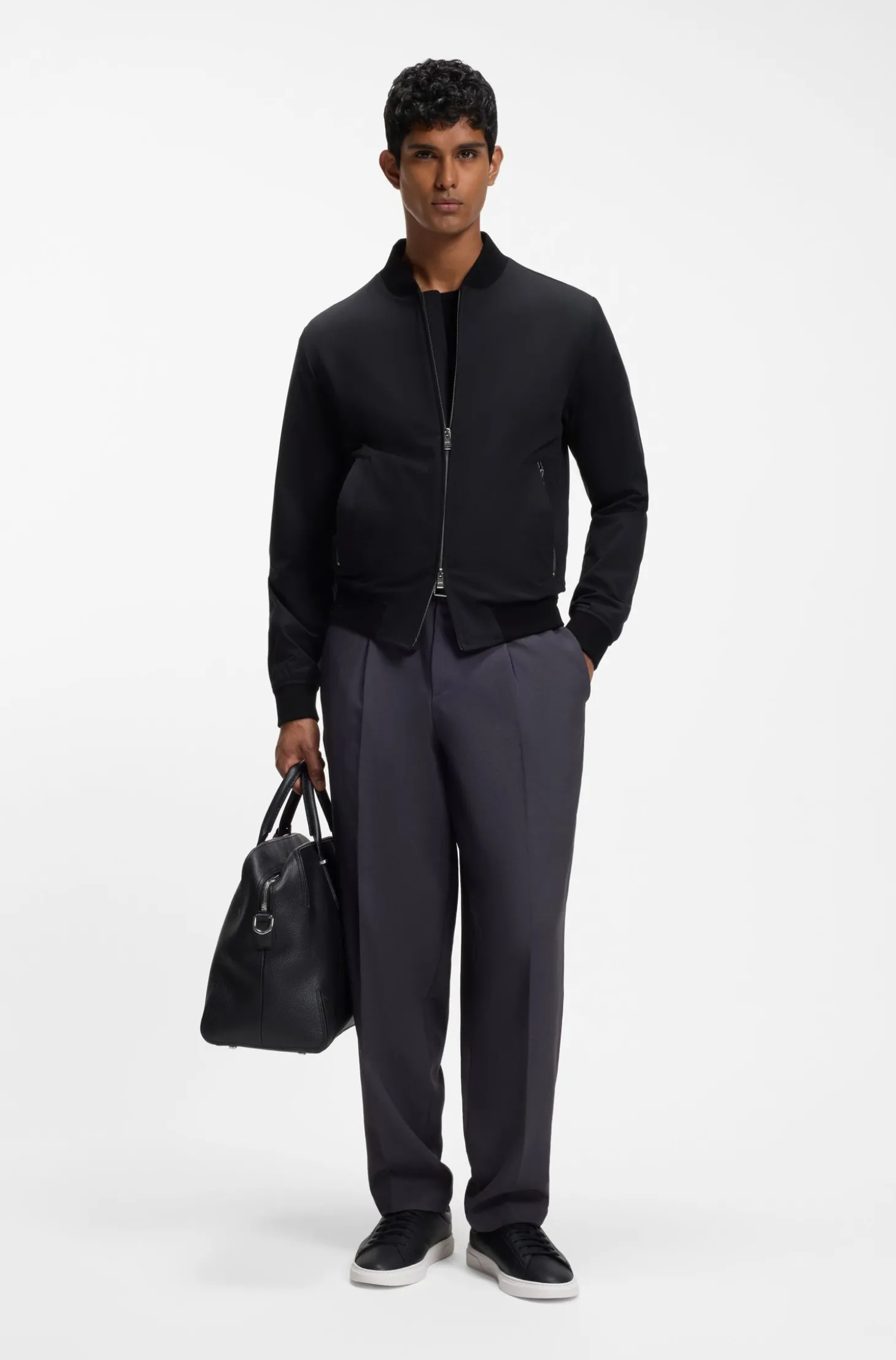 Slim-Fit Jacke aus Performance-Stretch-Jersey