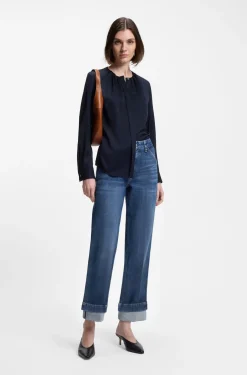 Slim-Fit Jeans aus indigoblauem Stretch-Denim mit umgeschlagenen Hosensäumen