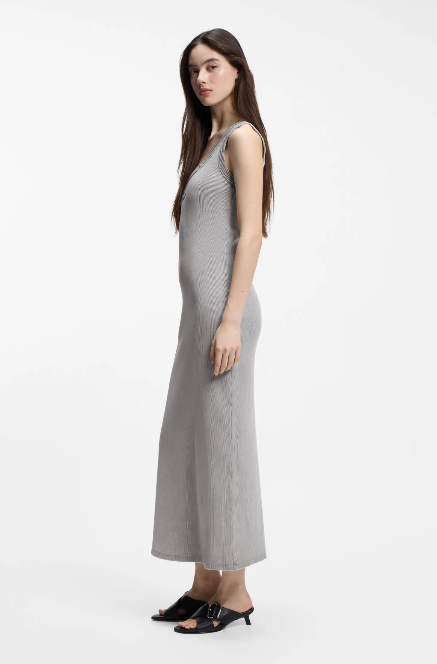 Slim-Fit Kleid aus Stretch-Baumwolle mit geprägtem Logo