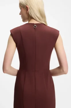 Slim-Fit Kleid mit Flügelärmeln