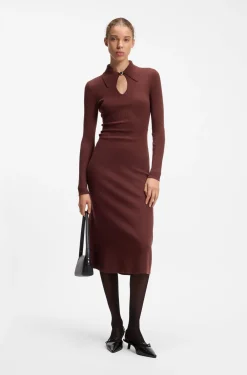 Slim-Fit Midikleid mit Polokragen und Schlüsselloch-Ausschnitt
