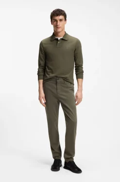 Slim-Fit Poloshirt aus elastischem Baumwoll-Piqué