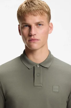 Slim-Fit Poloshirt aus elastischem Baumwoll-Piqué