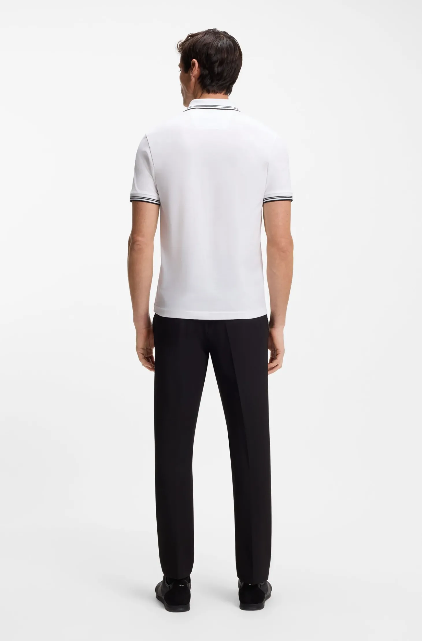 Slim-Fit Poloshirt mit Kontraststreifen-Details