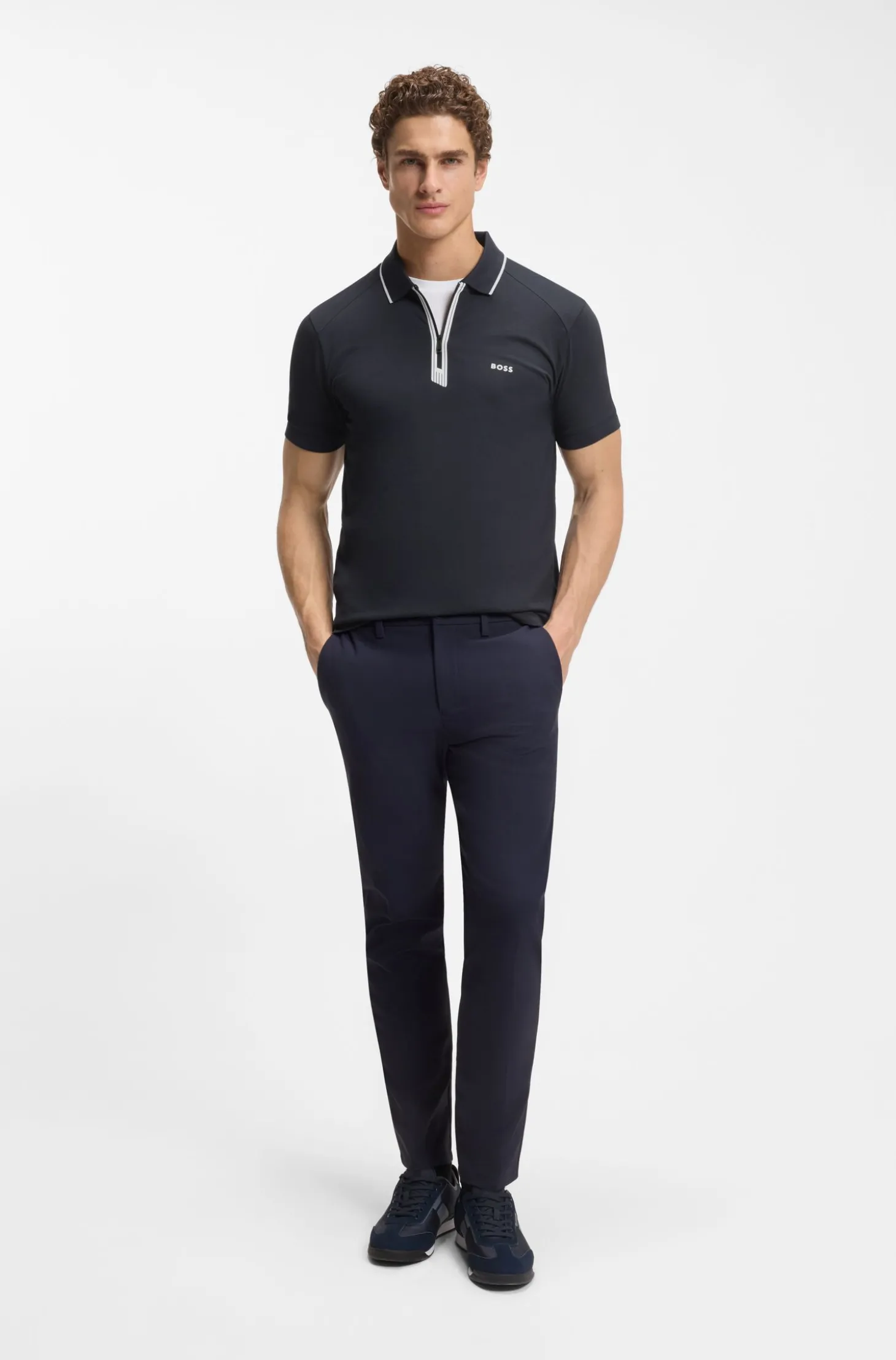 Slim-Fit Poloshirt mit Reißverschlussleiste