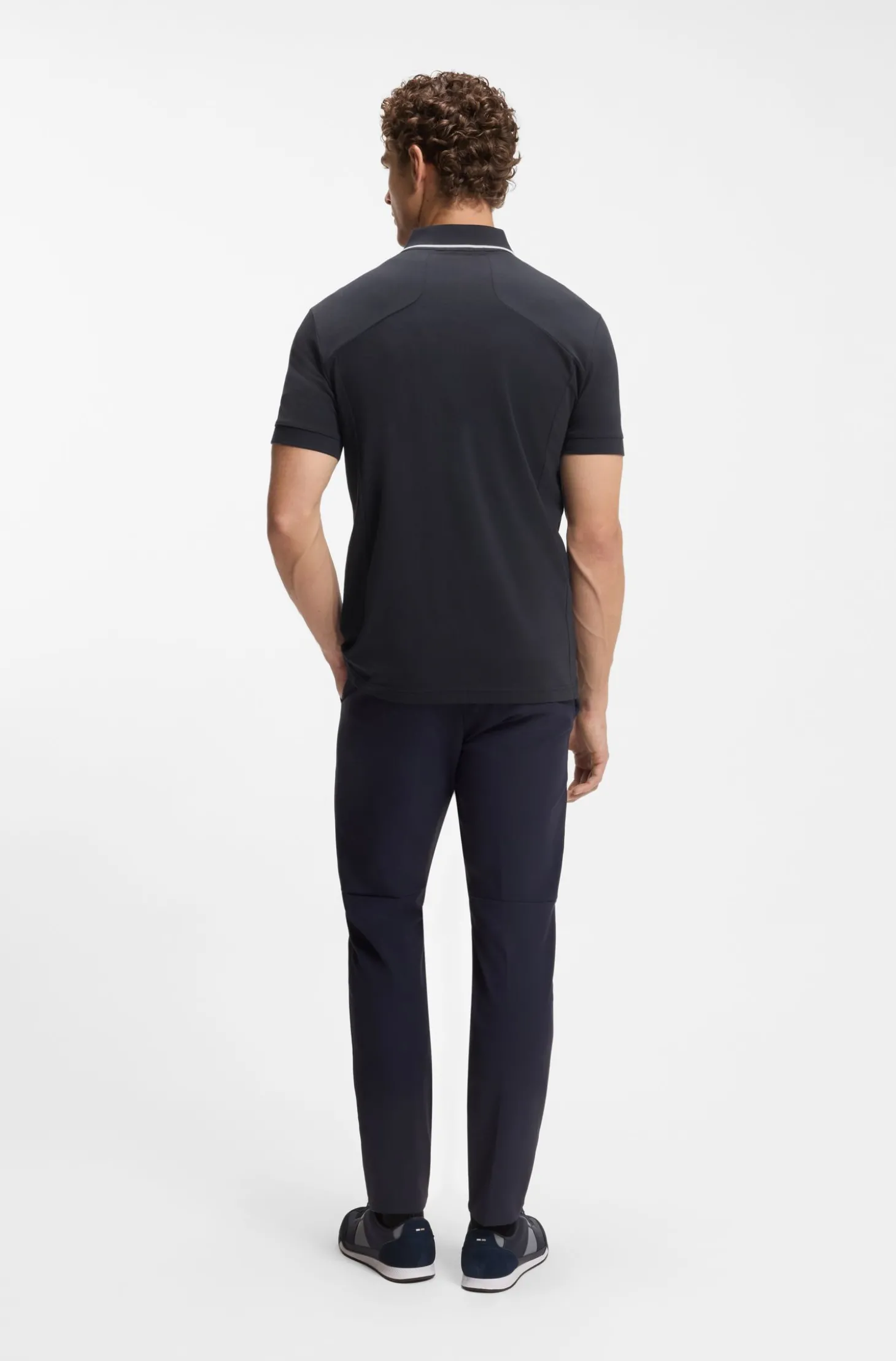 Slim-Fit Poloshirt mit Reißverschlussleiste
