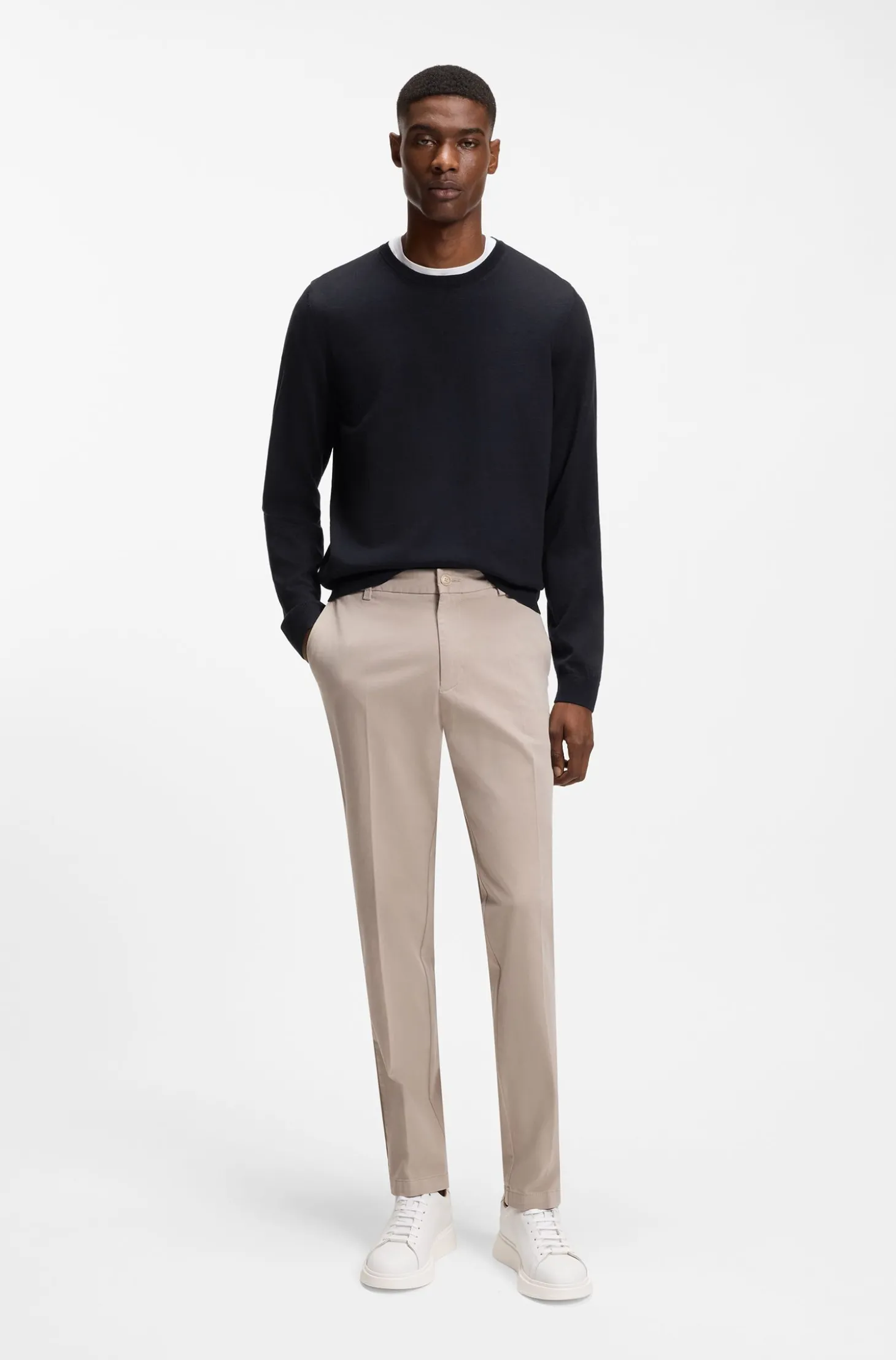 Slim-Fit Pullover aus Merinowolle