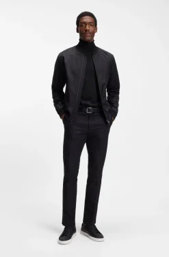 Slim-Fit Rollkragenpullover aus extrafeiner Merinowolle