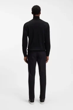Slim-Fit Rollkragenpullover aus extrafeiner Merinowolle