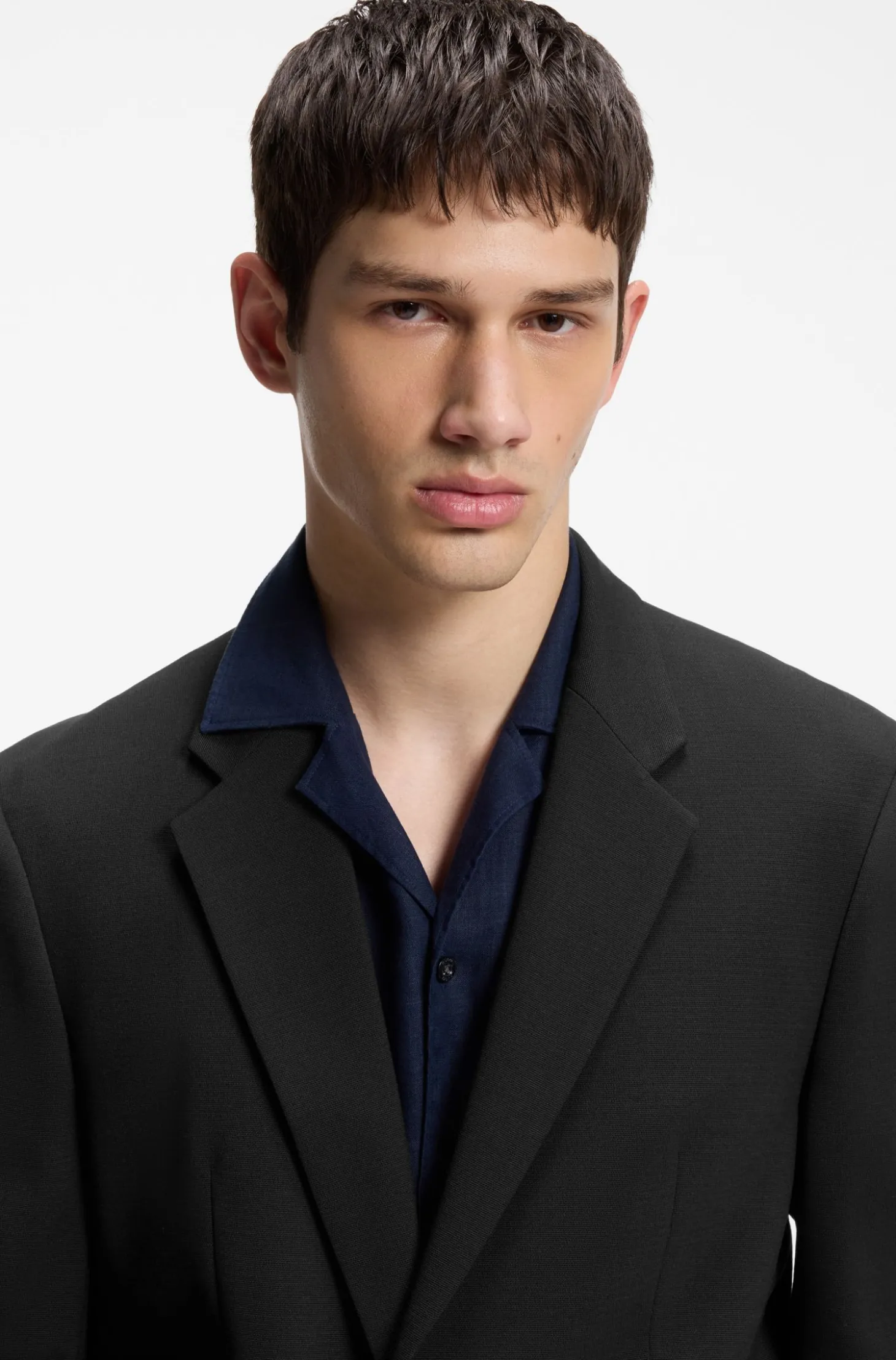 Slim-Fit Sakko mit Metallschließe