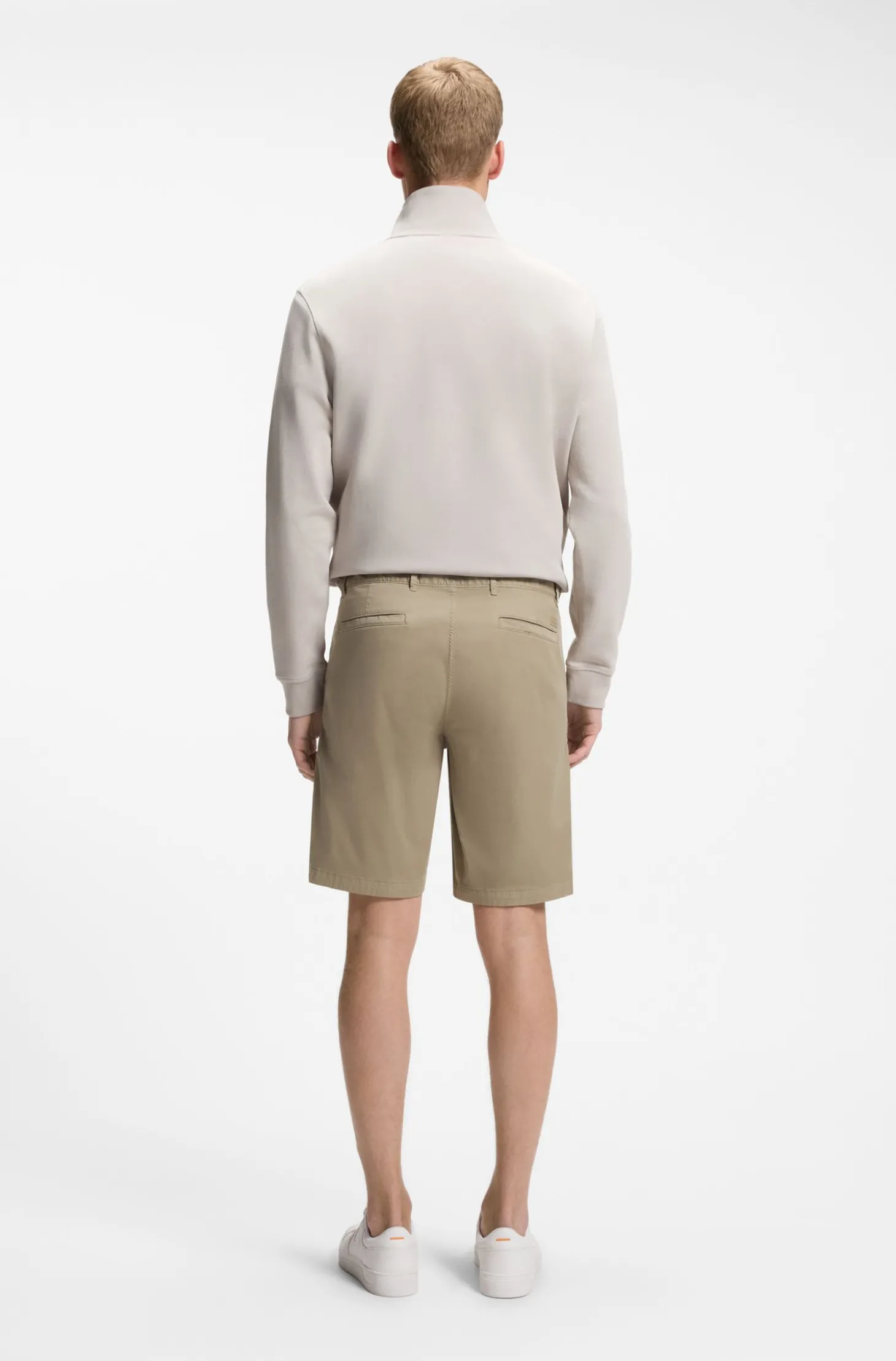 Slim-Fit Shorts aus elastischem Baumwoll-Twill
