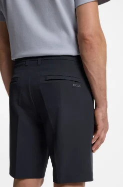 Slim-Fit Shorts aus wasserabweisendem Stretch-Gewebe