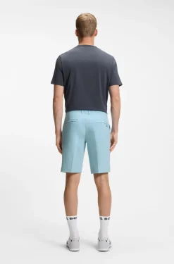 Slim-Fit Shorts aus wasserabweisendem Stretch-Gewebe