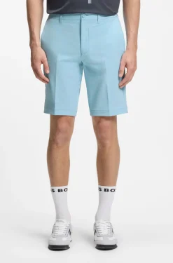 Slim-Fit Shorts aus wasserabweisendem Stretch-Gewebe