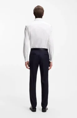 Slim-Fit Smokinghemd aus bügelleichter Stretch-Baumwolle