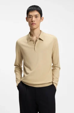 Slim-Fit Strick-Poloshirt mit Logo auf der Rückseite