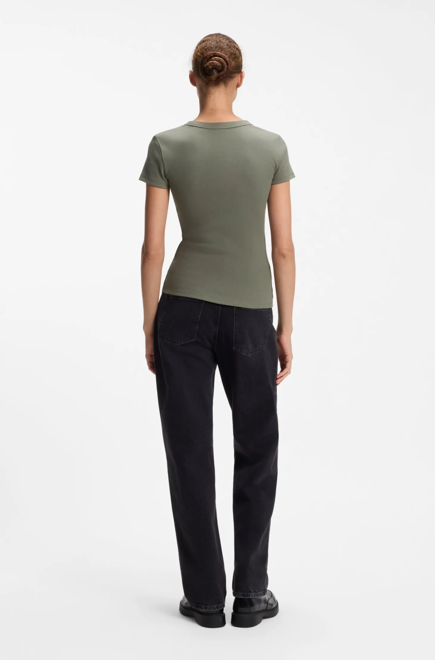Slim-Fit T-Shirt aus gerippter Stretch-Baumwolle mit Logo